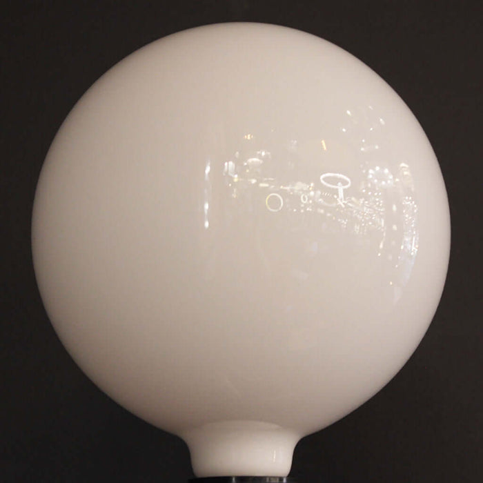 G150 White 10W 3000K LED E27 Light Bulb