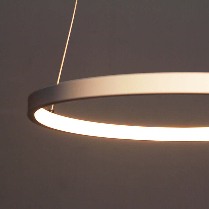 Halo Fine Pendant - Small Single