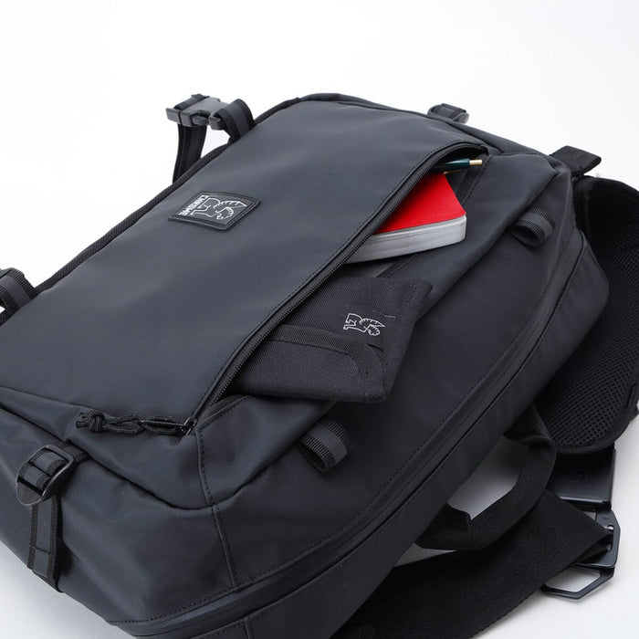 Kadet Max n Black Tarp packed out #color_black tarp