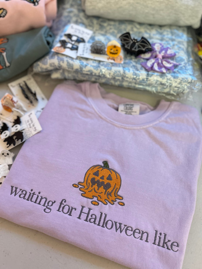 Waiting for Halloween size large embroidered T-shirt BRAND NEW
